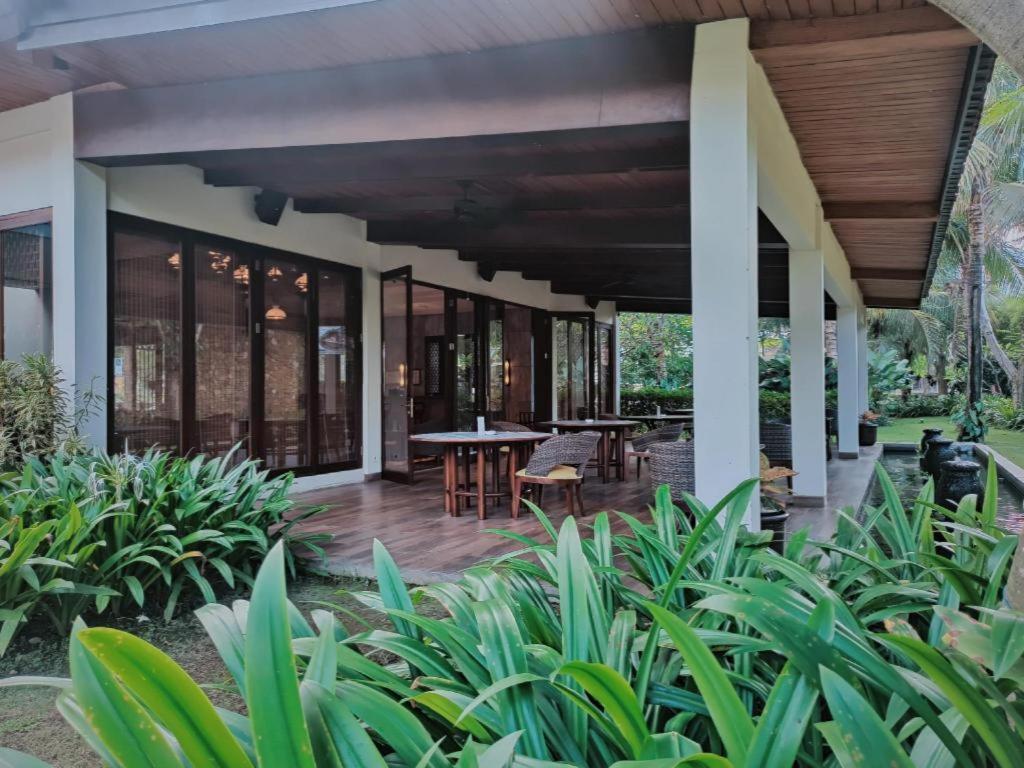 El Hotel Banyuwangi Luaran gambar