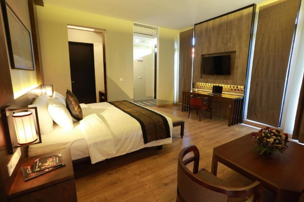 El Hotel Banyuwangi Banyuwangi  Luaran gambar
